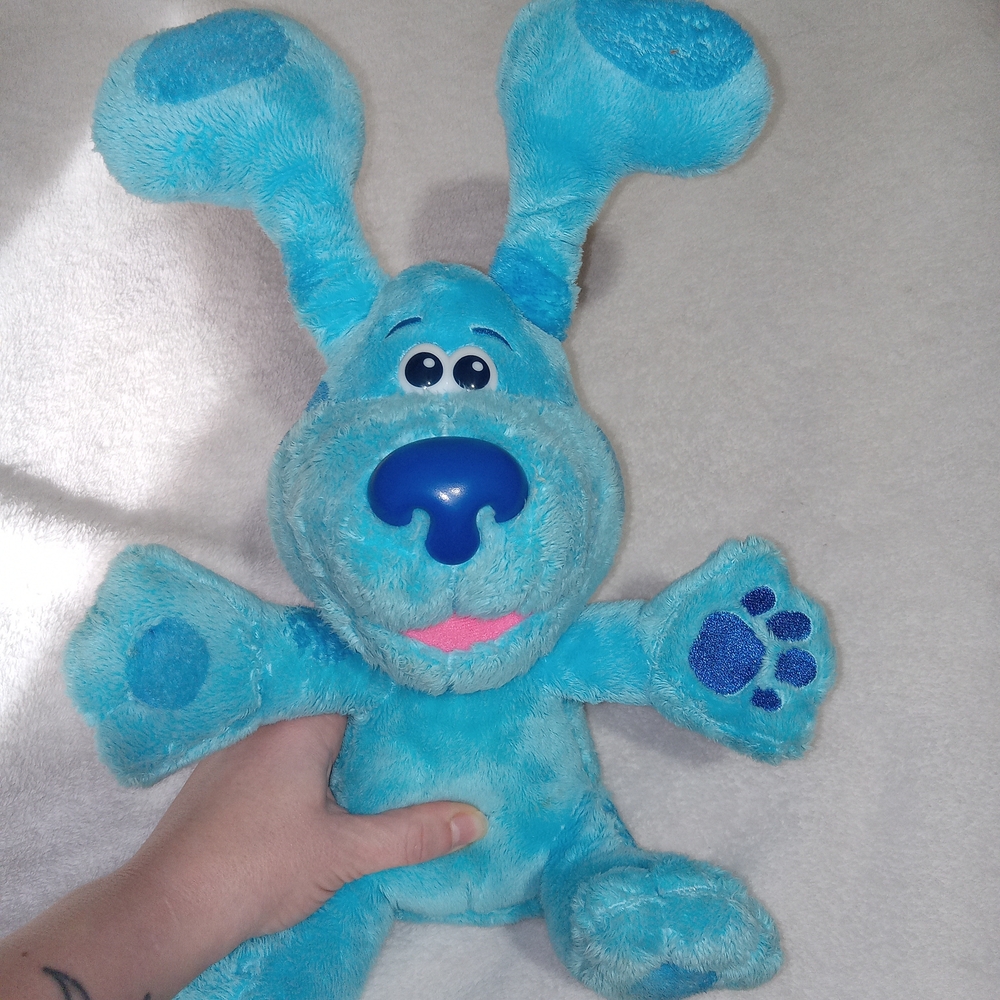 Blue's Clues Peek A Boo Blue Plush Puppy Dog 10" Plush Stuffed Animal Toy 2020 - Picture 2 of 7